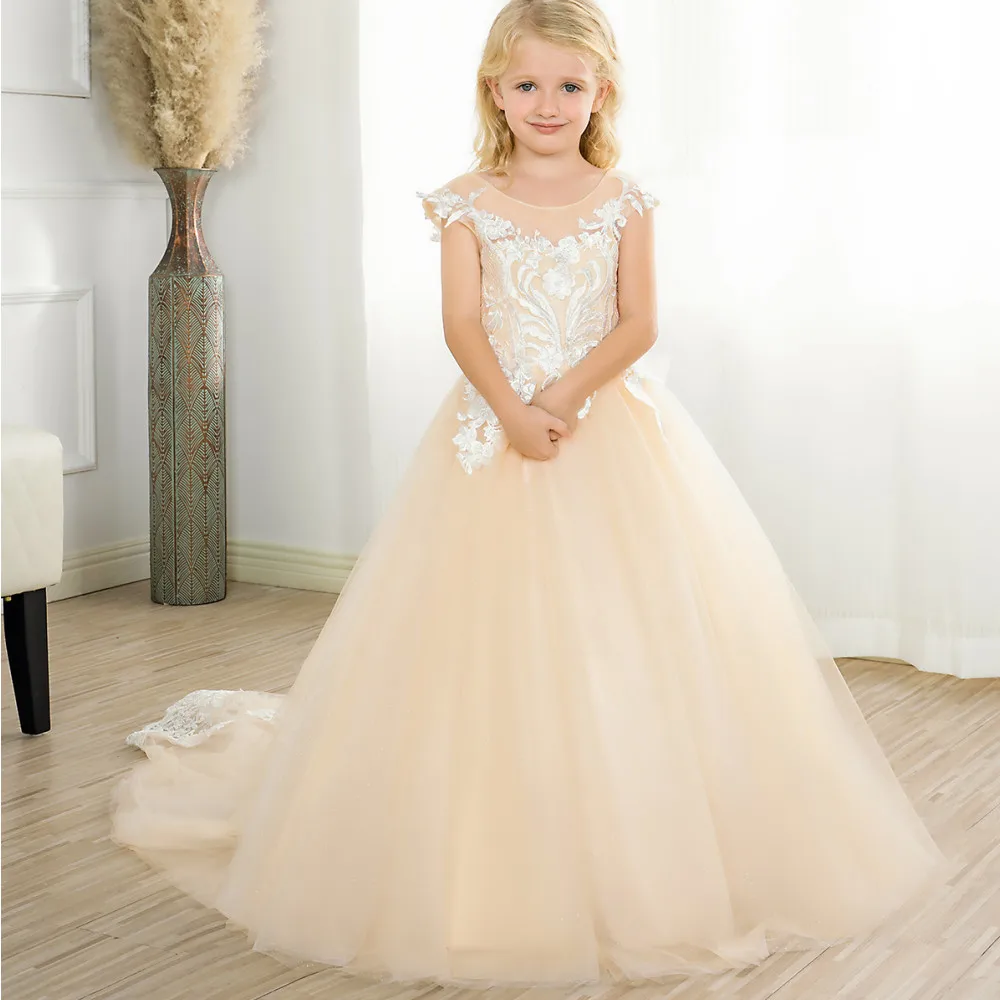 

Flower Girl Dresses Champagne Tulle White Lace Flory Pattern With Tailing Sleeveless For Wedding Birthday Banquet Princess Gowns