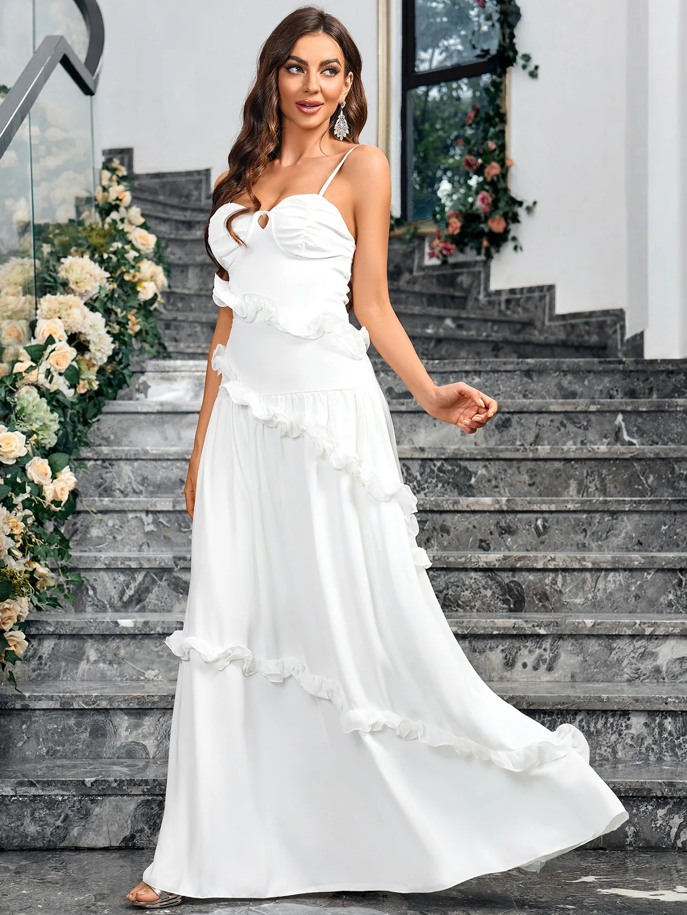 Splendido abito da laurea a-line con bretelle, abito da sposa in pizzo floreale, abito da adulto senza schienale con scollo a v sexy