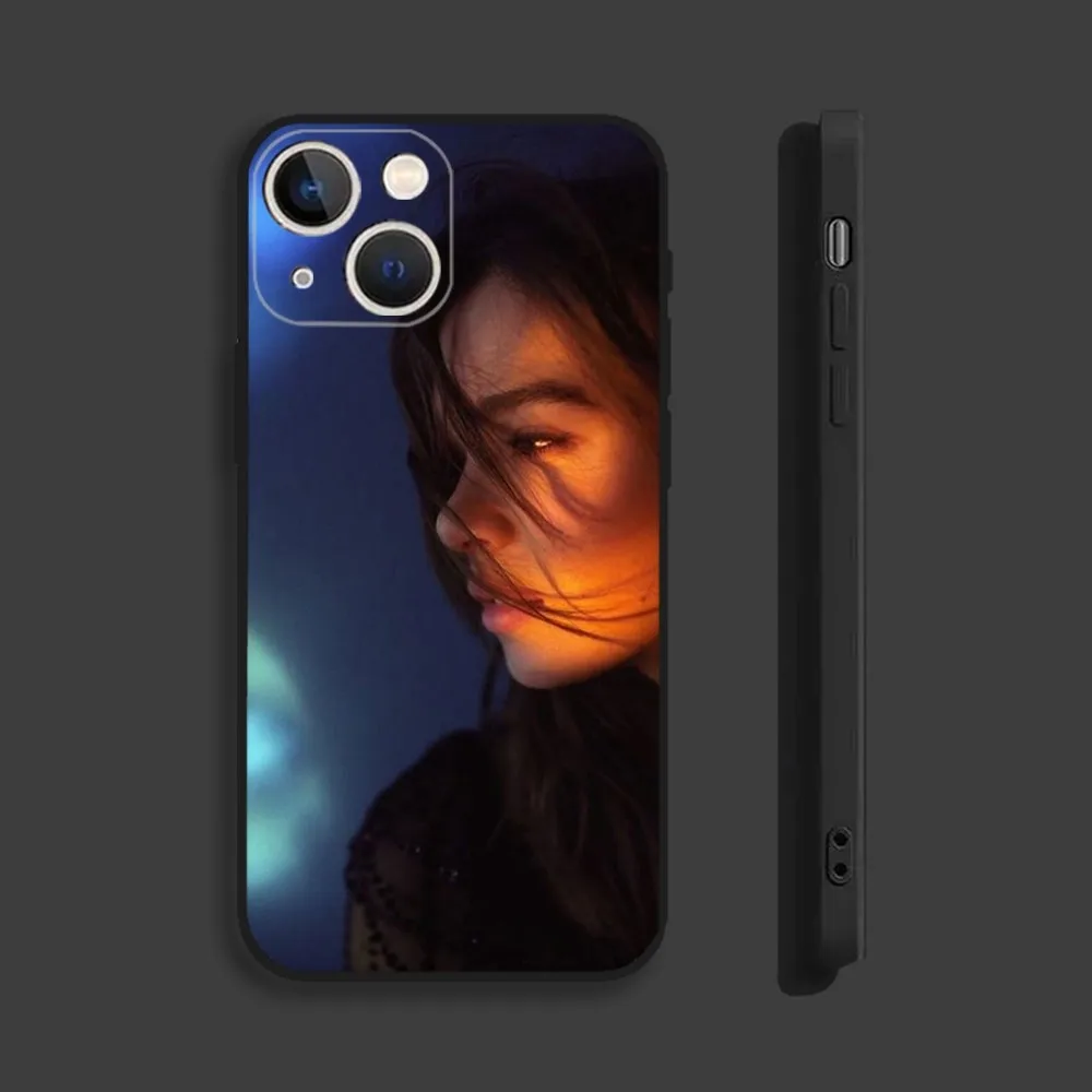 Custodia per telefono Hailee Steinfeld per iPhone15,14,13,12,11,Pro,Max,Plus,Mini,X,XS,XR,8,7,6,S,Plus,SE custodia morbida nera