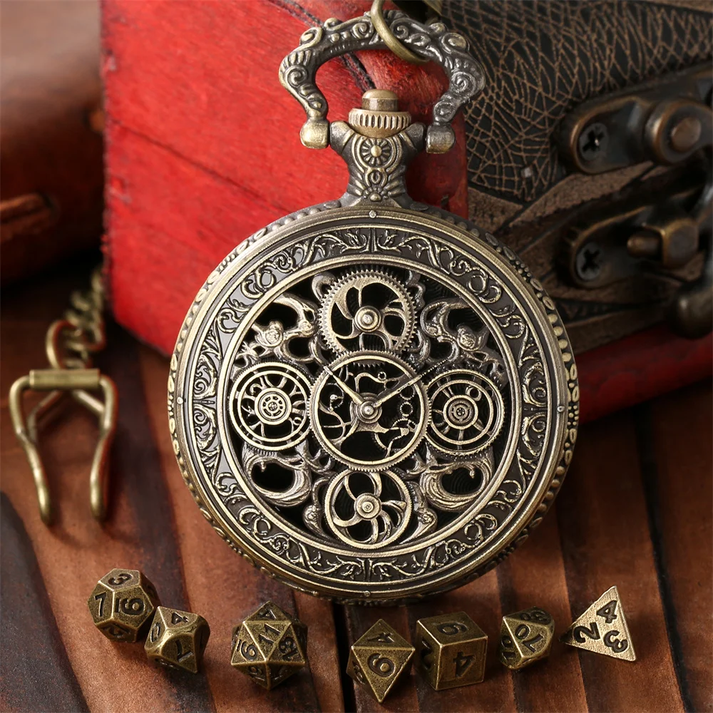 Vintage Gearwheel Hollow Pocket Watch Case Dice Set Gift for Board Game Dice Player Retro Mini Dices Storage Pocket Watch Case