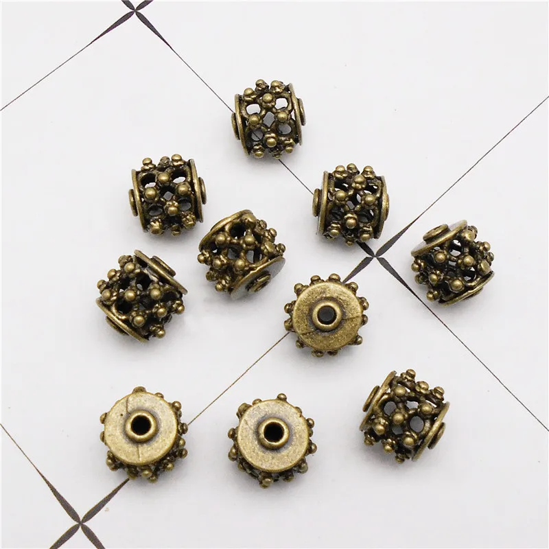 38011 Antiqued Bronze Vintage Alloy Hollow Round Beads Pendant 12*12mm 10pcs