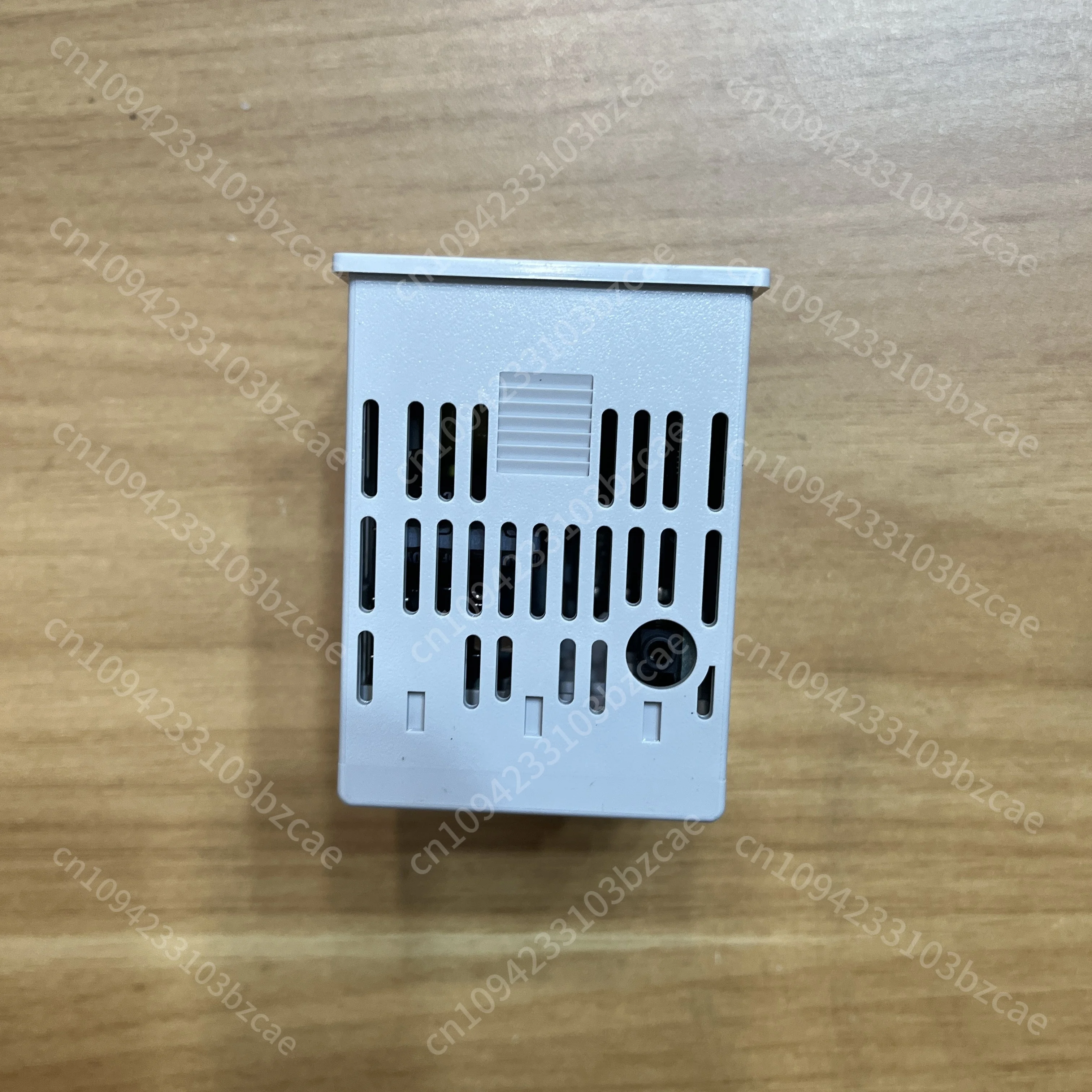 C15TC0LA0100 ترموستات جديد ومبتكر متوفر في المخزون منظم العرض الرقمي C15TC0LA0100