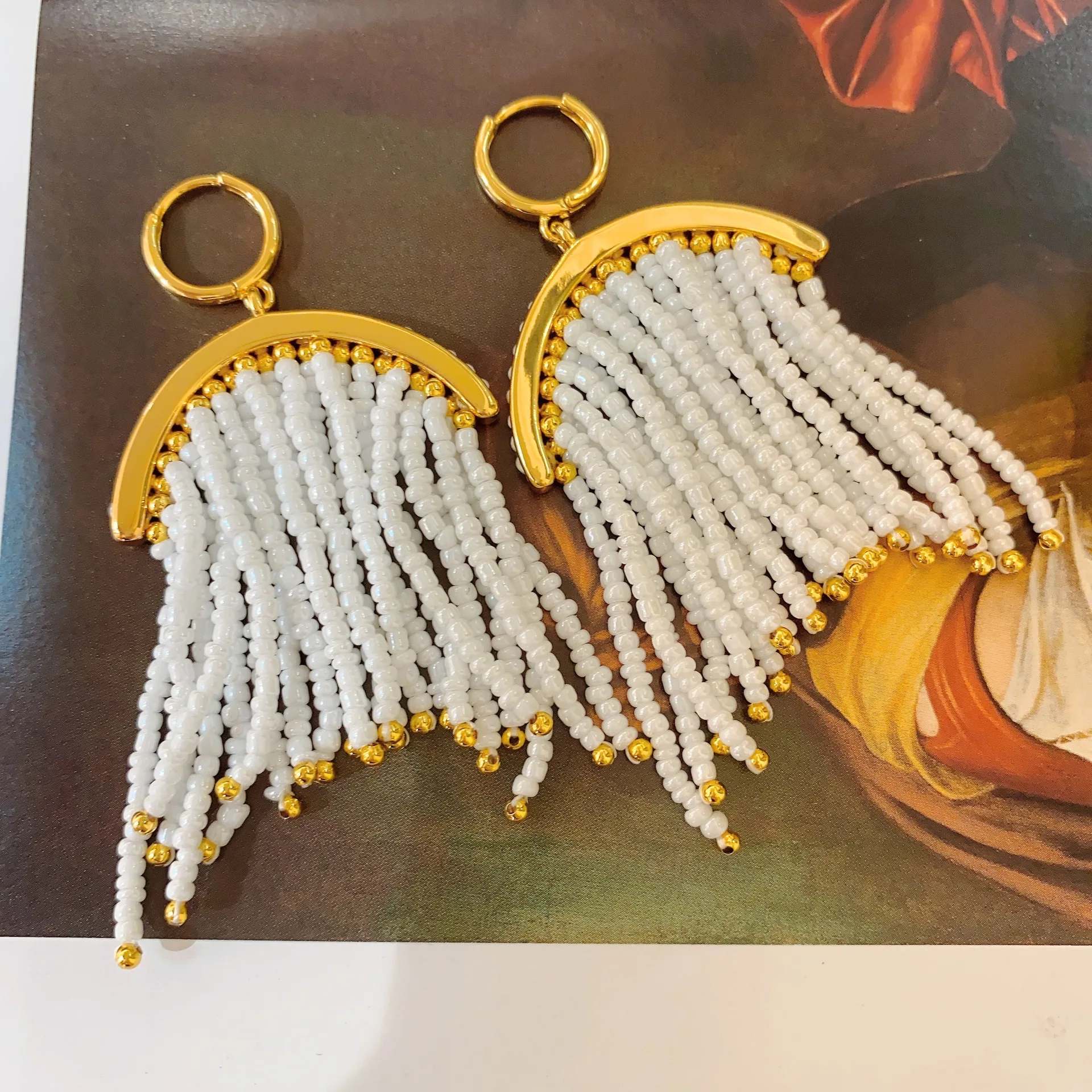 

New European and American Retro Fashion Exaggerated Pearl Fringe Pendant Earrings For Women