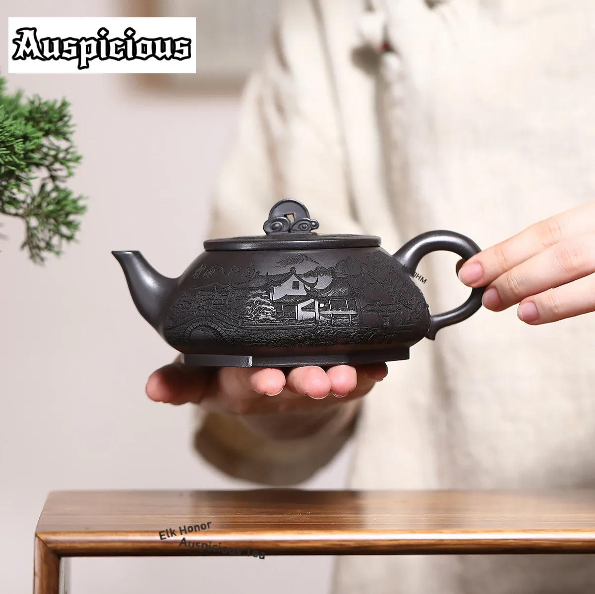340ml Creative Yixing Purple Clay Teapots Handmade Octagonal Bridge Pot Raw Ore Black Nephrite Mud Kettle Zisha Teaset Tea Items