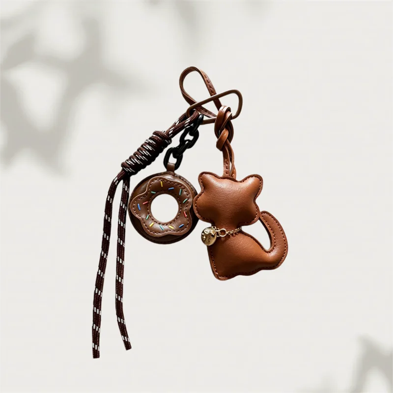 Cute Leather Cat Bag Charm Kawaii Donuts Keychain with Aesthetic Backpack Pendant Gift for Cat Lovers Women Girls