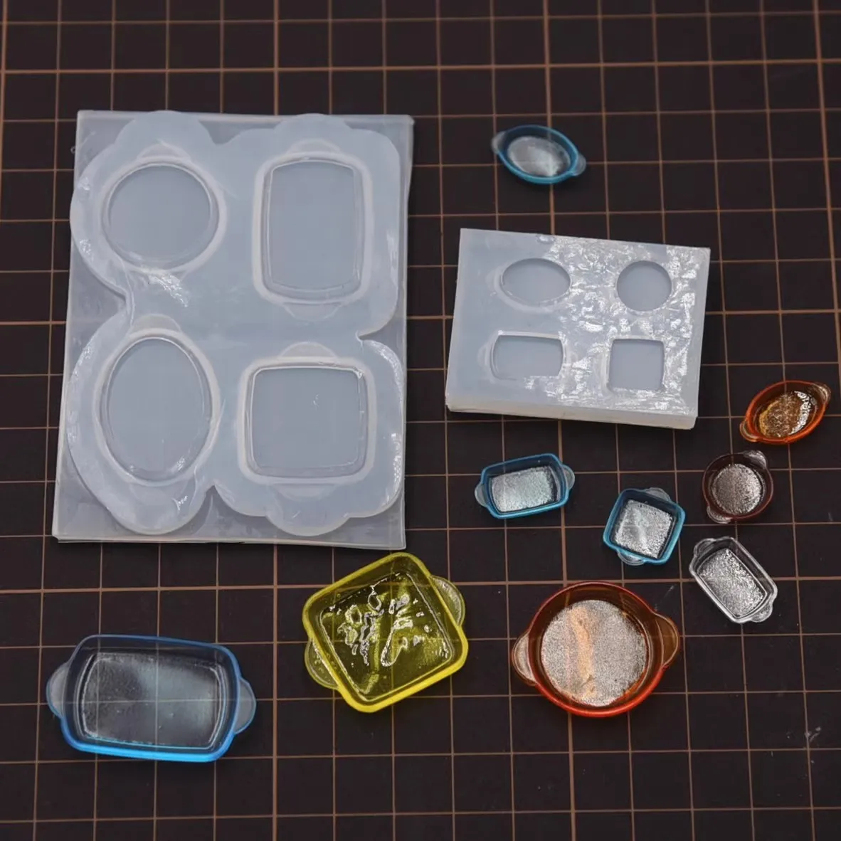 

2pcs set Miniature Food Plate DIY Silicone Mold Epoxy Dessert Mini Dessert Tray Silicone mold