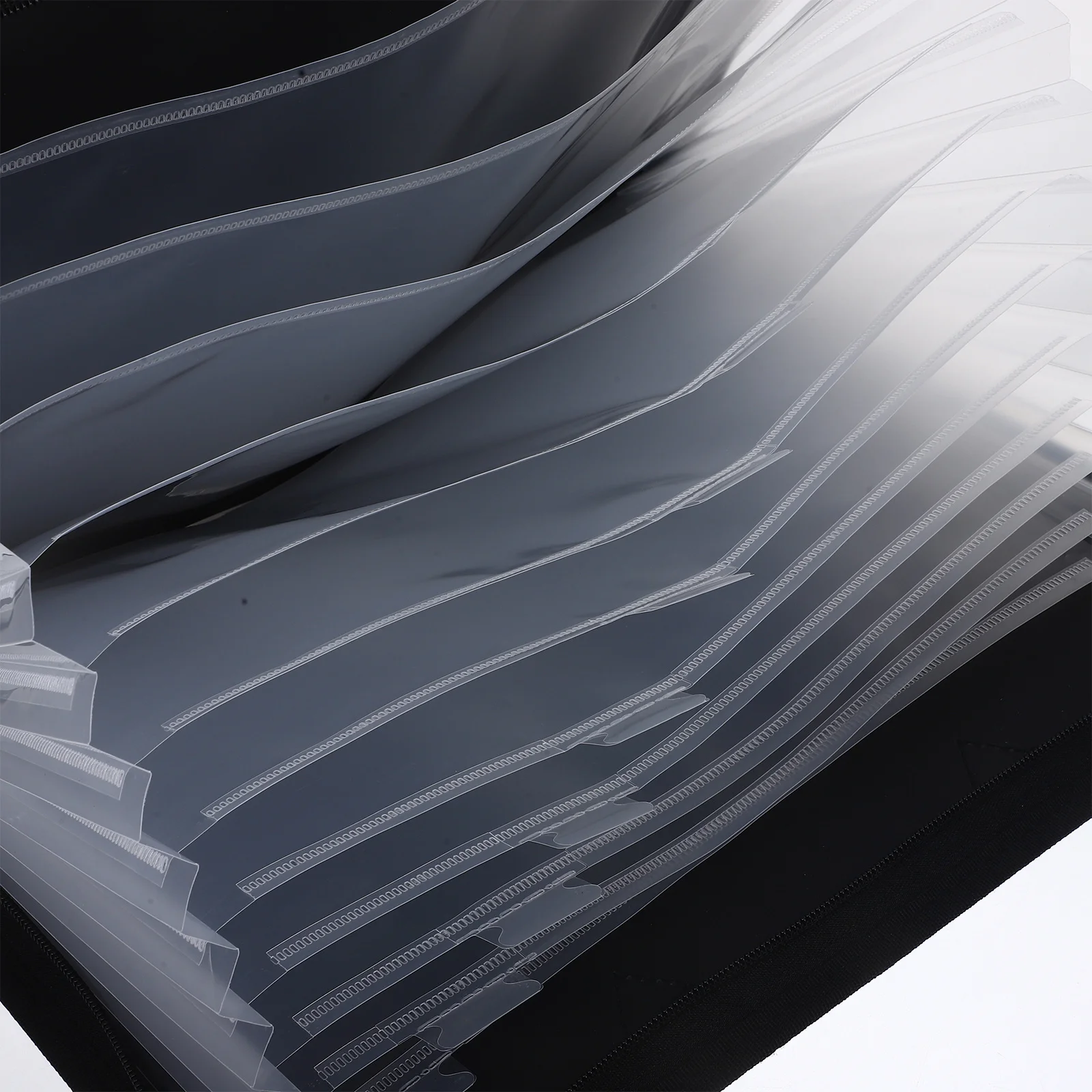 

Expanding File Folder Legal Size Large Capacity Accordion Design Portable Document Organizer for Receipts Papers Cards Bills