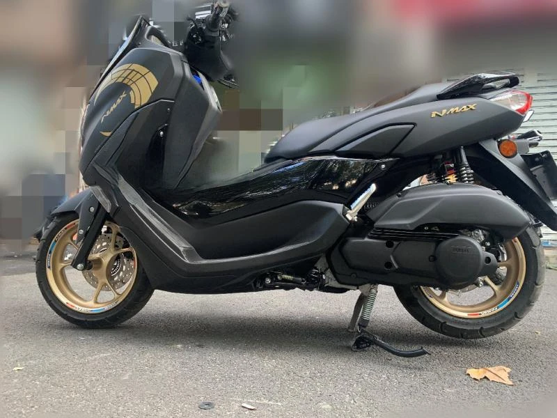 Für NMAX 155 NMAX 155 Motorrad Körper Verkleidung Aufkleber Tank Pads Gas Knie Grip Traktion Aufkleber Schutz