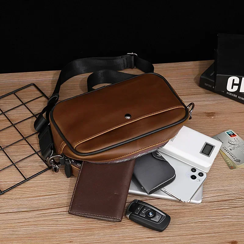 Novo masculino de couro de cavalo louco ombro único crossbody sacos estilo horizontal simples casual retro pequena bolsa de ombro