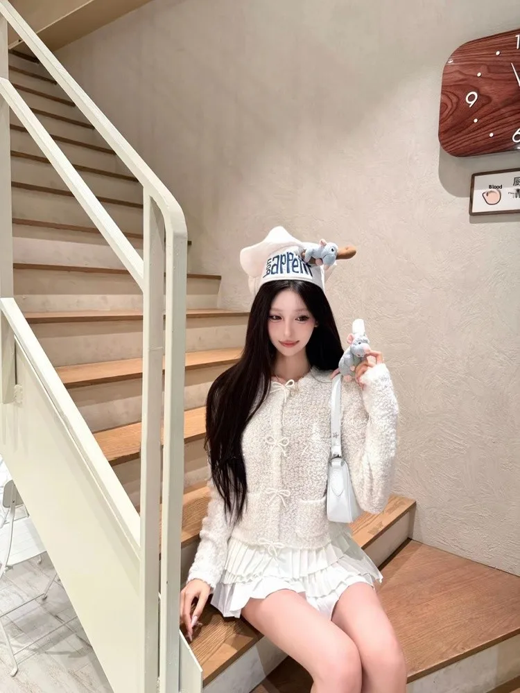 

Женский вязаный свитер в стиле Сеул с бантом, из мягкого хлопка, приталенный, укороченный, белый, в милом повседневном стиле, модная верхняя одежда