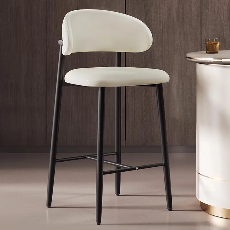 Modern Simple Luxury Art Bar Chair Home High Stool for Coffee Shop & Kitchen Dining Made of Leather with Steel Frame