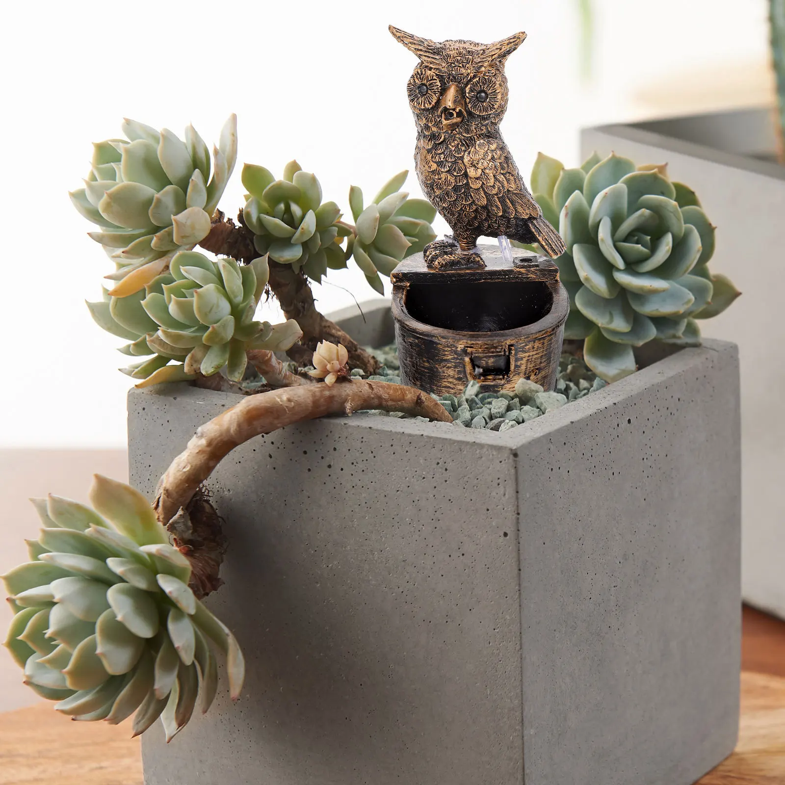 

Owl Waterfall Ornament Outdoor Garden Decoration Fine Workmanship Creative Appearance Visual Beauty Gift Idea Waterfall Ornament