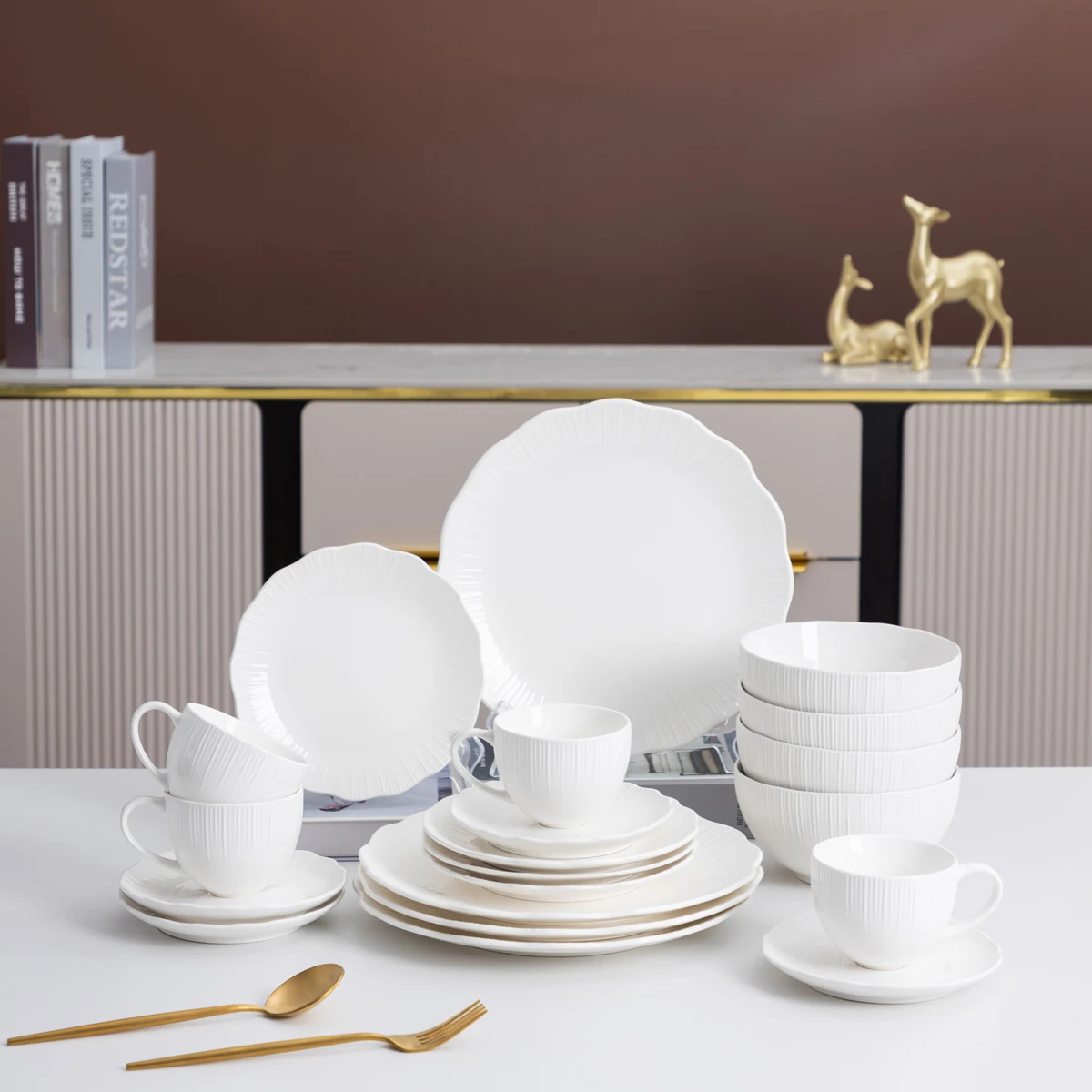 12/20-Piece Porcelain Dinnerware Set Elegant White Ceramic Tableware Set for Home Kitchen Premium Ceramic Bowls and Plates