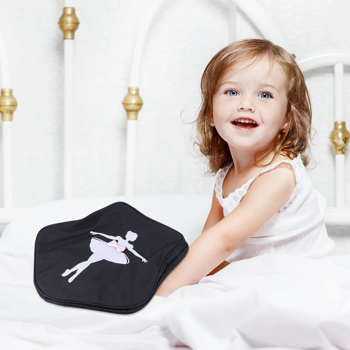 

1Pcs Dance Bag Ballerina Girls Pattern Creative Shape Zipper for Little Girls Black Zipper Head Design Random Shoulder Dance Bag