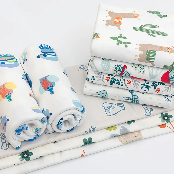 

Хлопковая трикотажная ткань с принтом, 100x185 см