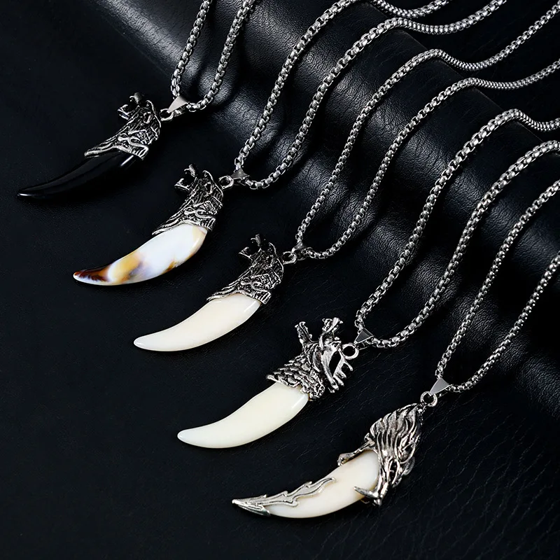 Meetvii Punk Style Dragon Head Wolf Fang Pendant Necklaces for Men Hip Hop Stainless Steel Chain Necklaces Jewelry