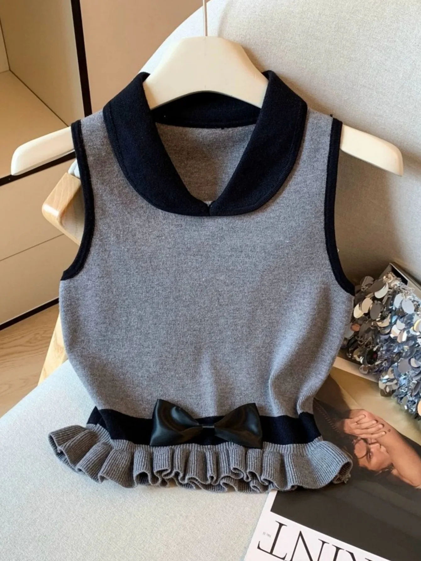 

2026 New Summer Women Vintage Peter Pan Collar Sleeveless Knitted Sweater Camisole High Waist Bow Ruffles Short Vest Tops