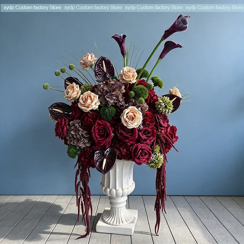 Künstliche Burgunderrote Calla-Lilie, Rose, Anthurium Blumenarrangement, Seidenblumenstrauß, Hochzeitstischdekoration, Party- und Heimdekoration – Detail 2