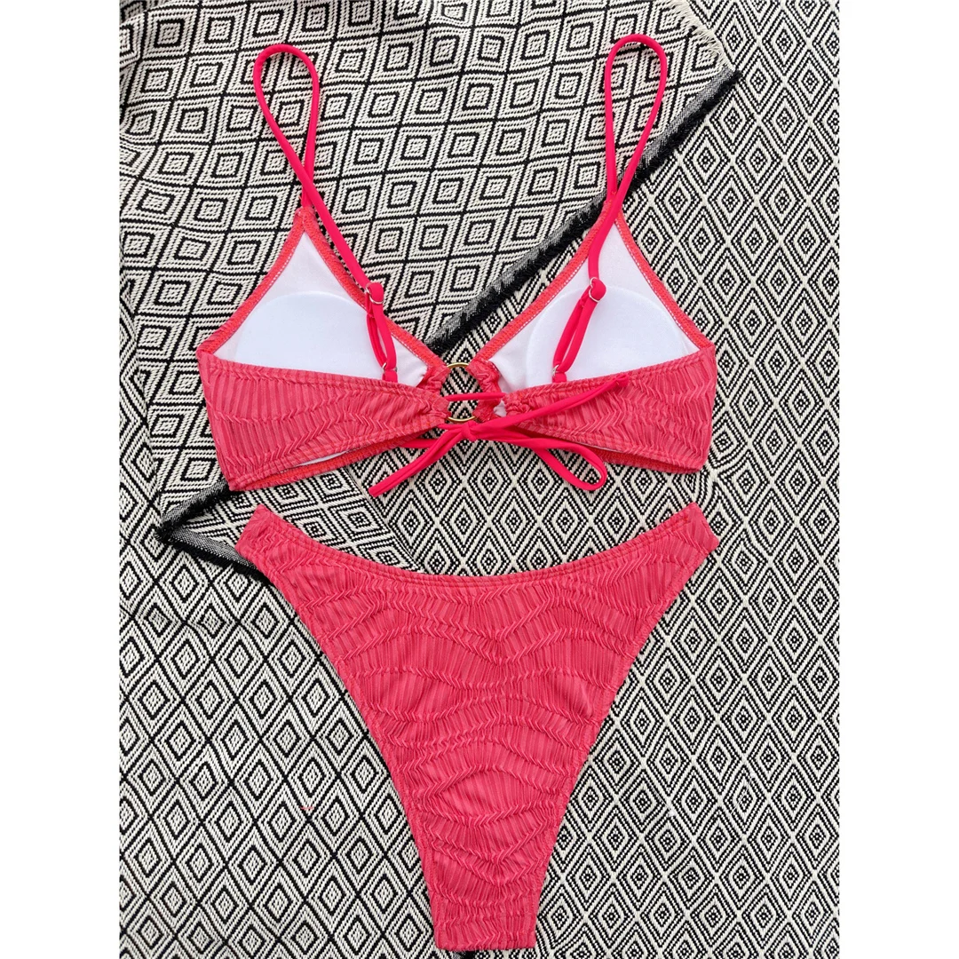 Bikini mit Faltenmuster-Metallring, mittelhoher Bund, Damen-Badeanzug, zweiteiliges Bikini-Set, gepolsterter Badeanzug, Badebekleidung, Modell V4567. – Detail 28