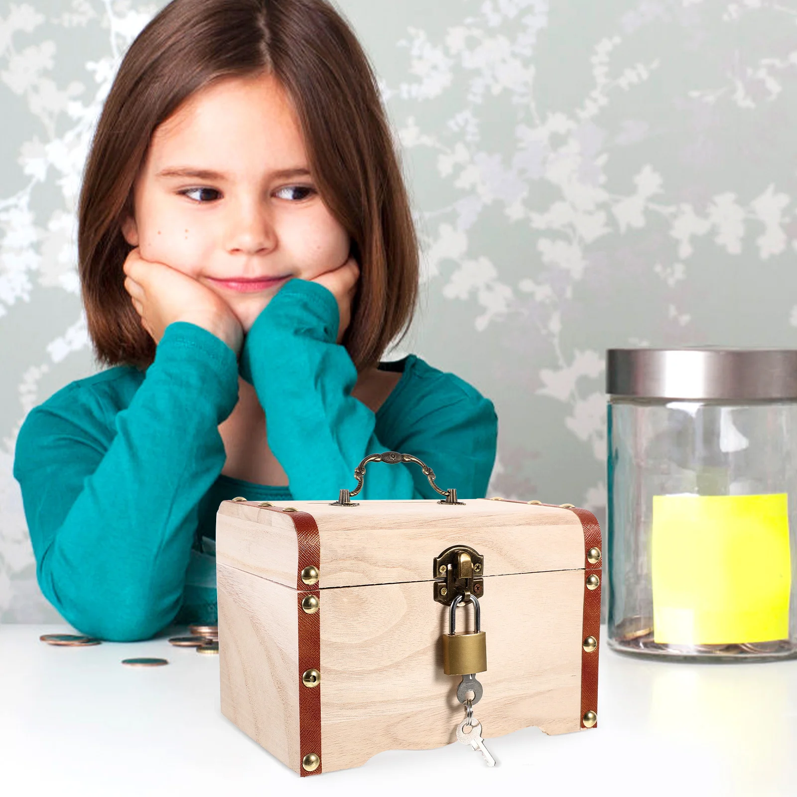 1Pcs Wooden Piggy Bank with Lock Iron Wood Material Kids Coin Bank for Saving Money Habit Creative Home Decor Treasure Chest