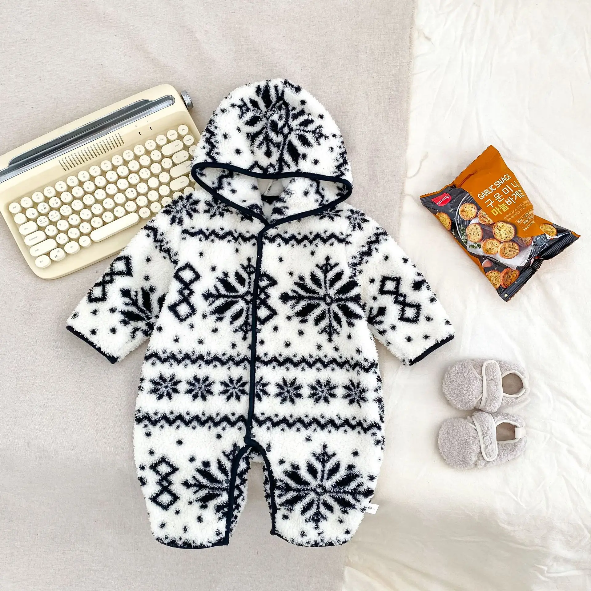 2026 New Winter Baby Snowflake Hooded Romper | Thick Plush Christmas Jumpsuit | Warm Going Out Crawler