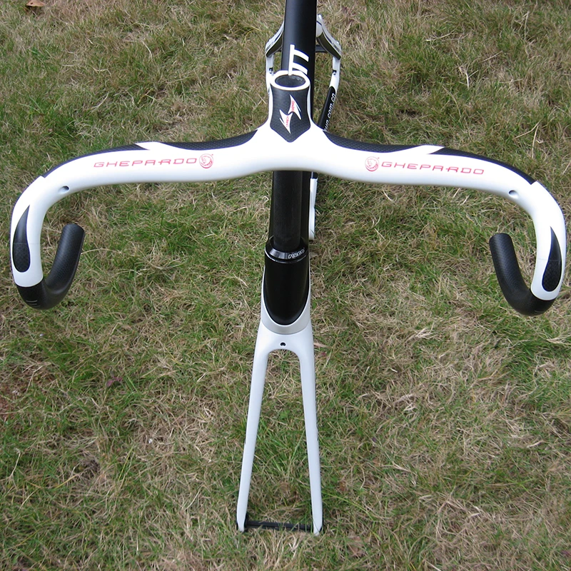 White Black Carbon Road Handlebar Bicycle Parts Cycle Bike Bar with Internal Routing