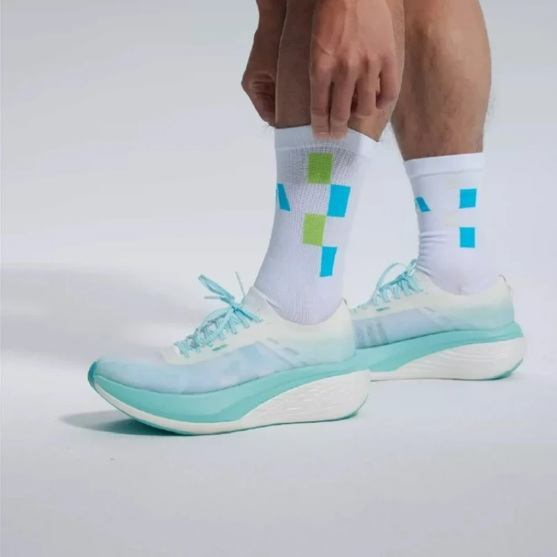 Summer Mesh Breathable Running Shoes For Men Women Professional Sport Shoes Unisex Top Quality Training Shoes Soft Gym Sneakers