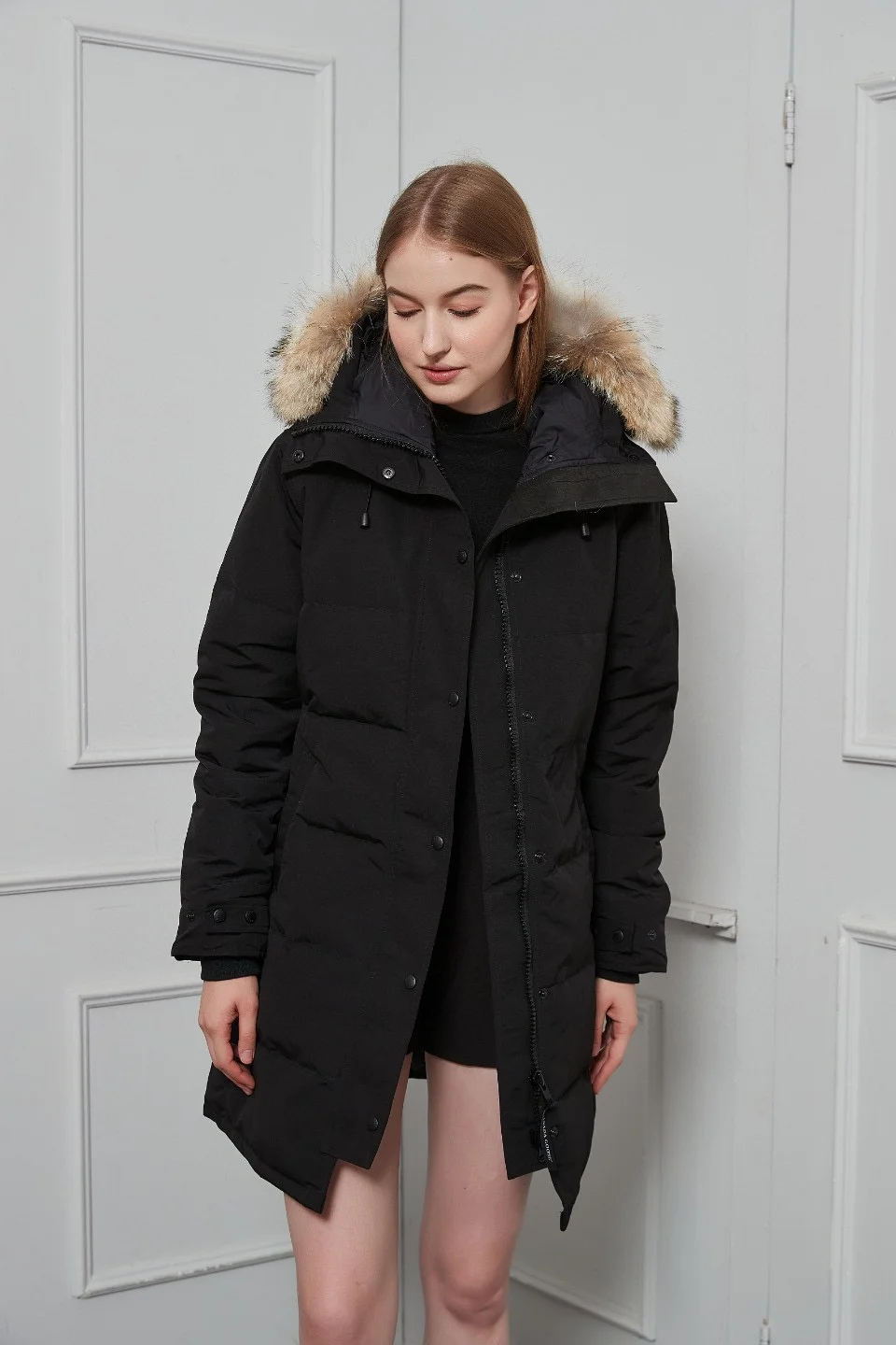 Chaqueta larga de plumón de Invierno para mujer, abrigo cálido al aire libre, Parka de lana de mapache, plumón de ganso, impermeable, ropa informal clásica de moda diaria