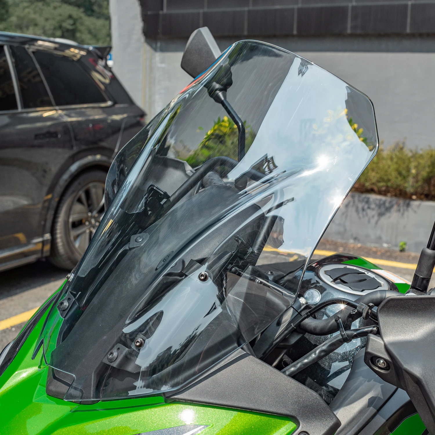 WOLFLINE Windschutzscheibe für Kawasaki Versys650 LT ABS 2022-2025 Sport Touring Frontwindschutzscheibe Windabweiser reduzieren Windturbulenzen bei ganztägigen Roadtrips und Freizeitfahrten am