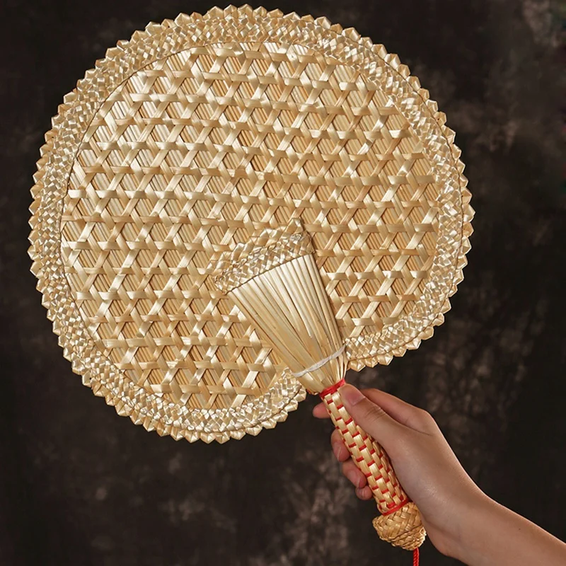 Hand-Woven Woven Straw Hand Fan Old Summer Natural Hand Fan Environmentally Friendly Hand-Woven Fan Decorative Round Fan