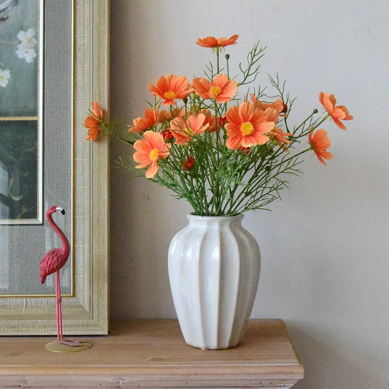 12 Stück Künstliche Weiße Gesang-Blumen Seidenblumen Hotel-Dekoration Simulierte 5-Köpfige Persimonenzweig Restaurant-Dekoration – Detail 8
