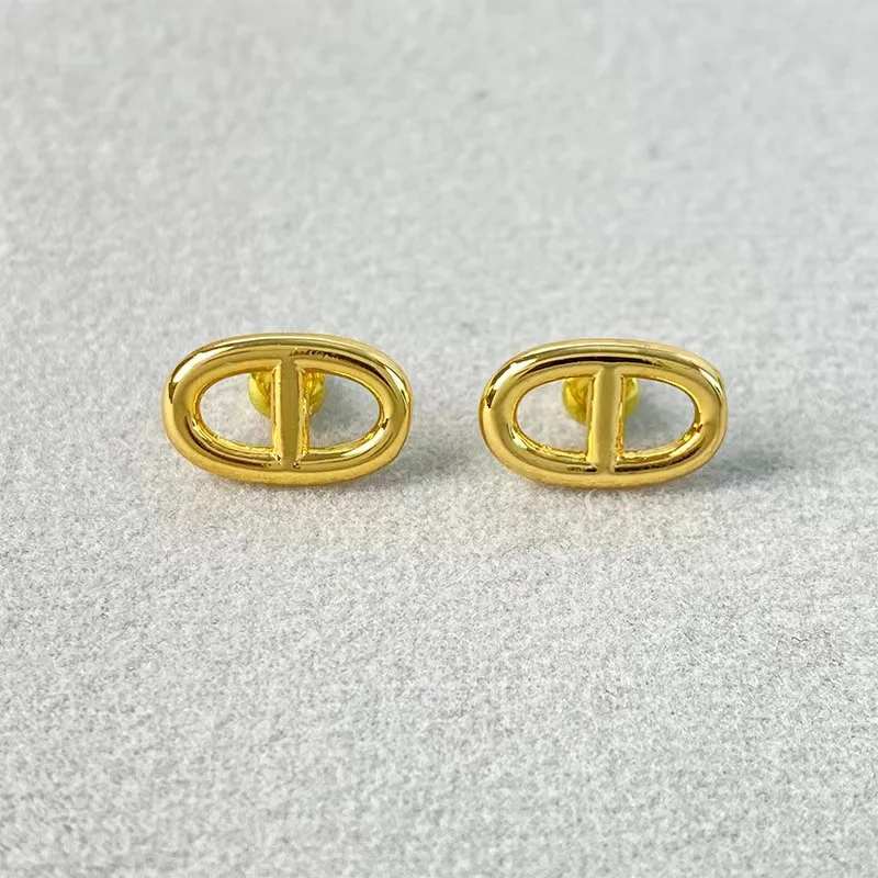 أقراط أنف خنزير كلاسيكية ، أقراط بسيطة رائعة صغيرة ، تصميم فرنسي معقد متخصص ، أزياء شخصية ، إحساس