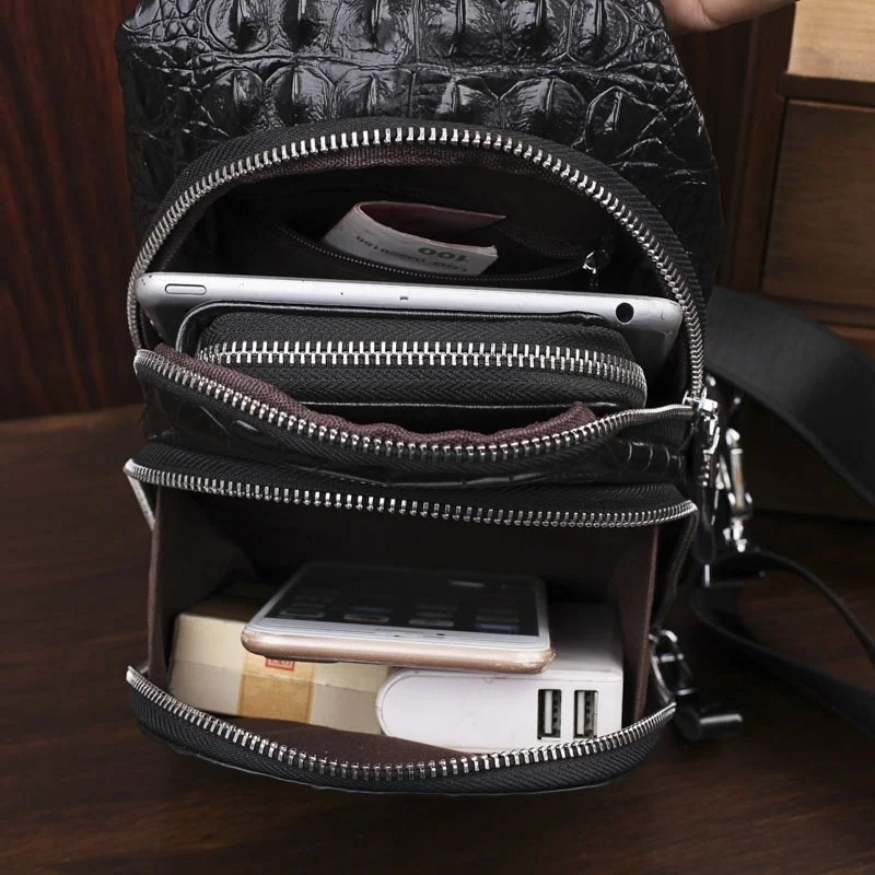 new style head layer cowhide men\'s chest messenger black bag single shoulder luxury designer trendy crossbody bags High-quality