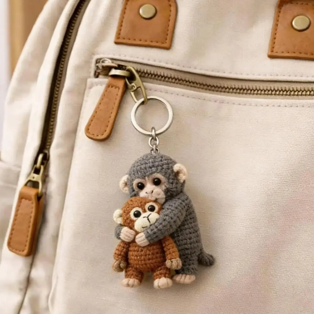 Handgefertigter Häkel-Affen-Schlüsselanhänger Mini-Taschenanhänger Weicher Garn-Plüsch-Affen-Rucksack-Schlüsselring Geschenk für Paare Kinder Erwachsene – Detail 6