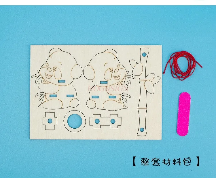 Tree Climbing Panda Kindergarten Escola Primária Friction Technology Pequena Produção Handmade DIY Fun Science Material Package