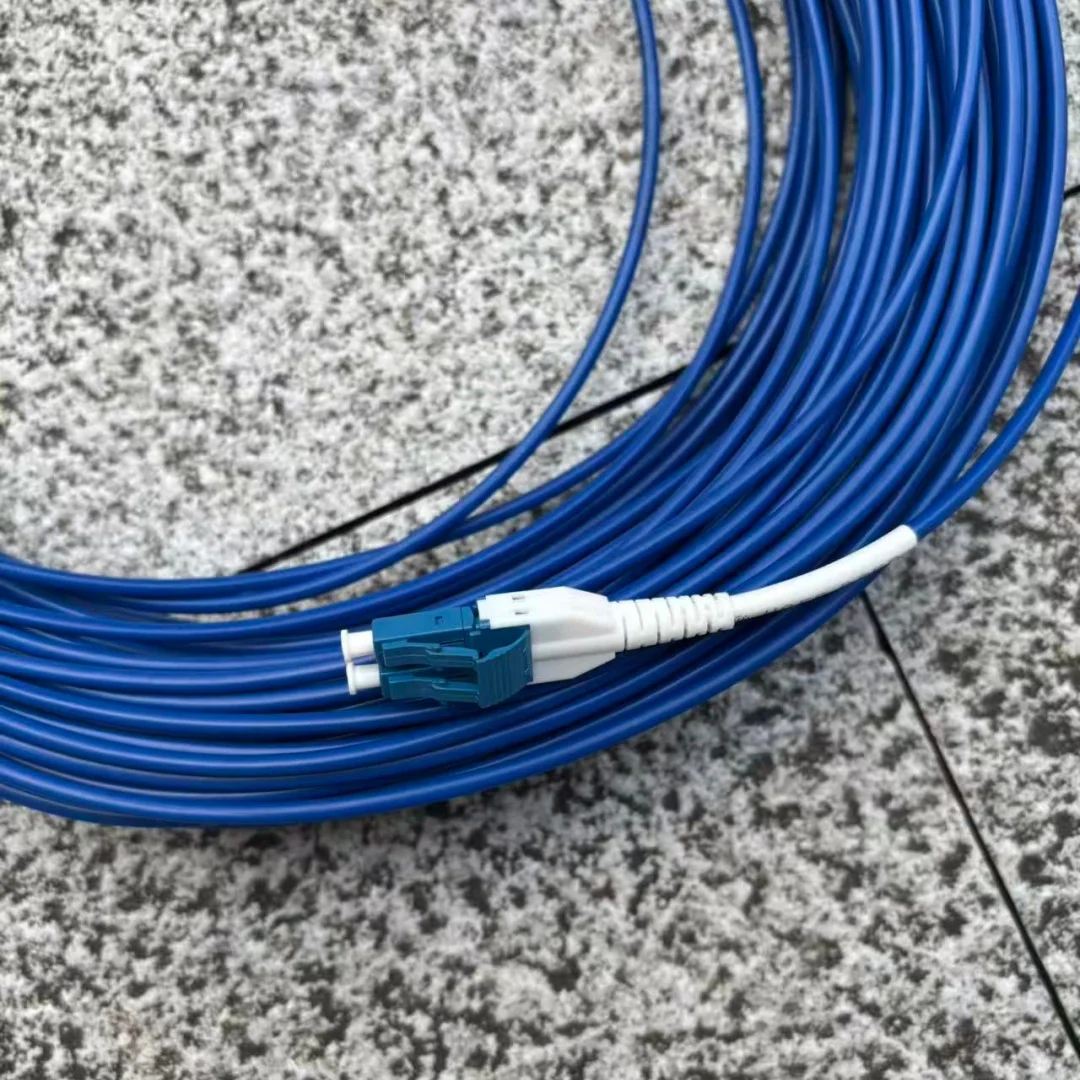 

fiber patchcord 150-300M LC uniboot armored singlemode dual core 3.0mm indoor outdoor LC-LC optical jumper 200M 250M 150M
