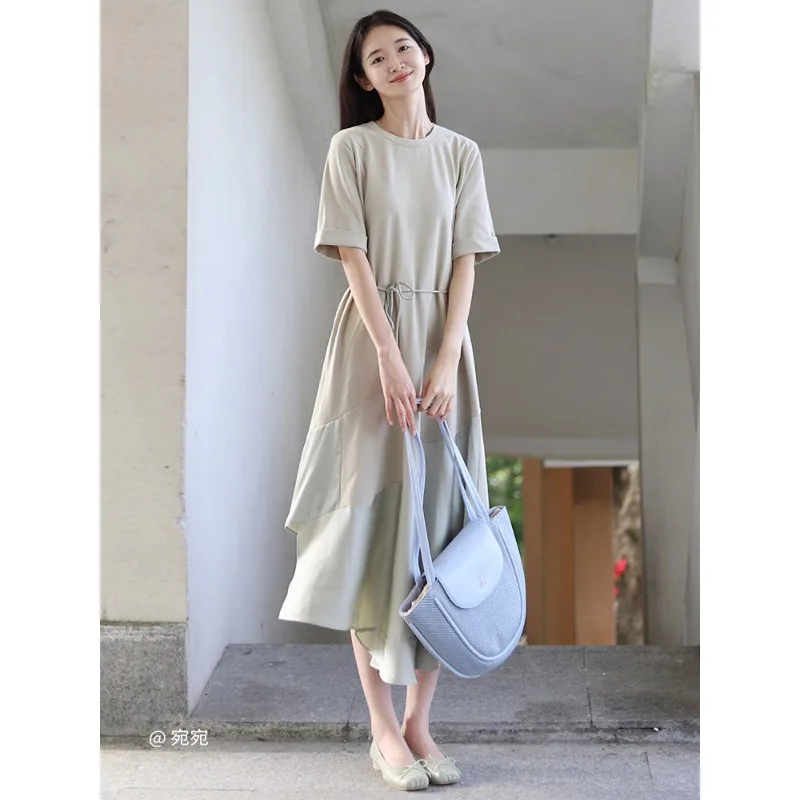 เสื้อยืดสีเขียวชุดผู้หญิง 2025 แฟชั่นฤดูร้อนใหม่ Slim Elegant ภาษาฝรั่งเศสคําชุดผู้หญิงแขนสั้นอารมณ์ชุดไม่สม่ําเสมอ