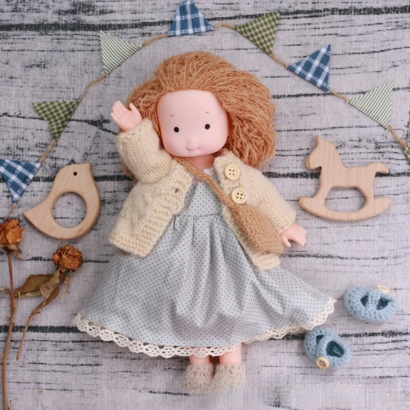 Mini bambola Waldorf di qualità Herirloom, bambola per pollice fatta a mano in morbido velluto, regalo festivo per ornamenti natalizi