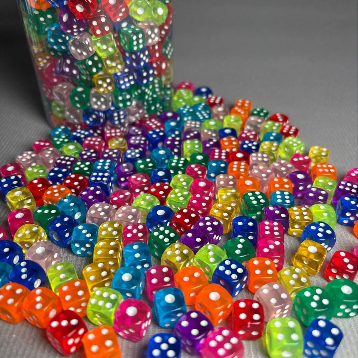 20/50pcs Transparent six sided dice, multi-color crystal, digital dice, desktop games, entertainment, teaching aids, dice