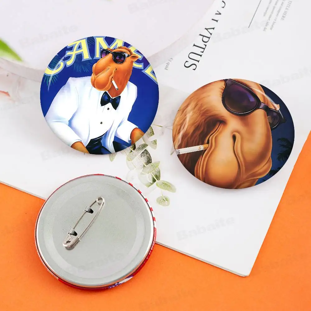 retro Vintage C-Camel brand Cigarettes Soft Button Pin Bright Printed Icon Gift For Friends Badge Collar Brooch Lapel Pin Metal