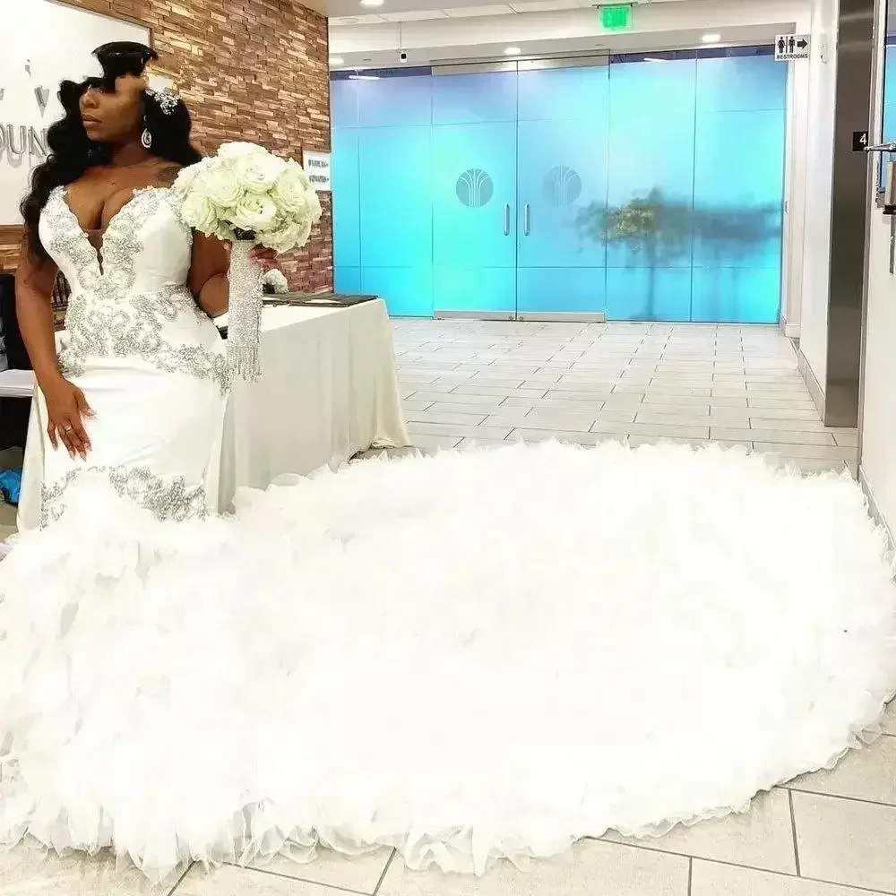 Personalizado branco sereia vestido de noiva vestidos de casamento sheer neck renda applique ilusão botão volta casamento 2025