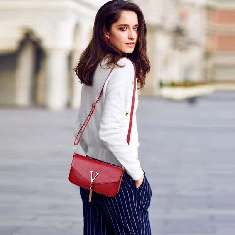 Bolsa Feminina Genuine Leather Small Shoulder Bags for Woman 2022 Fashion New Female Cowhide Leather Handbag Chain Women Bags