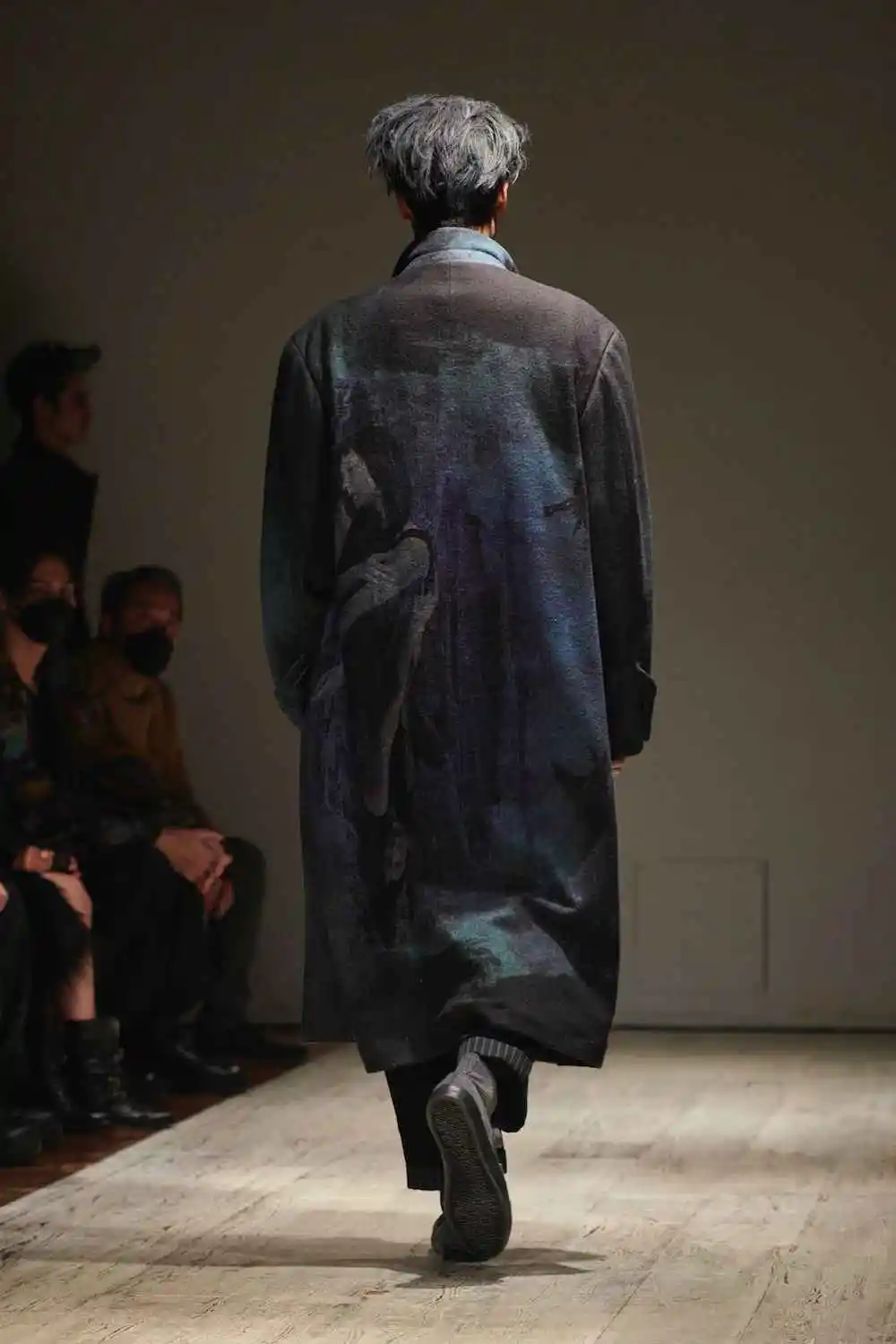 معطف صوفي ياباني متوسط الطول 35/5000 من TOP-YAMAMOTO، علامة تجارية عصرية للرجال، ياقة بدلة فضفاضة