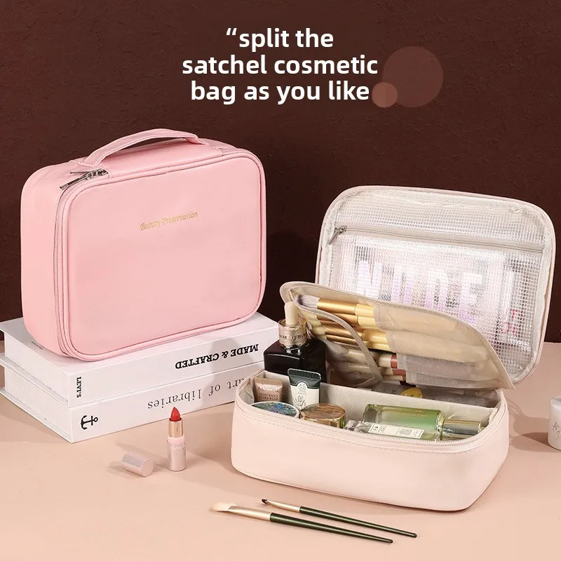 Freely Divided Large Capacity Portable Makeup Bag Travel Makeup Brush Storage Bag Toiletry Bag jewelry organizer High-quality