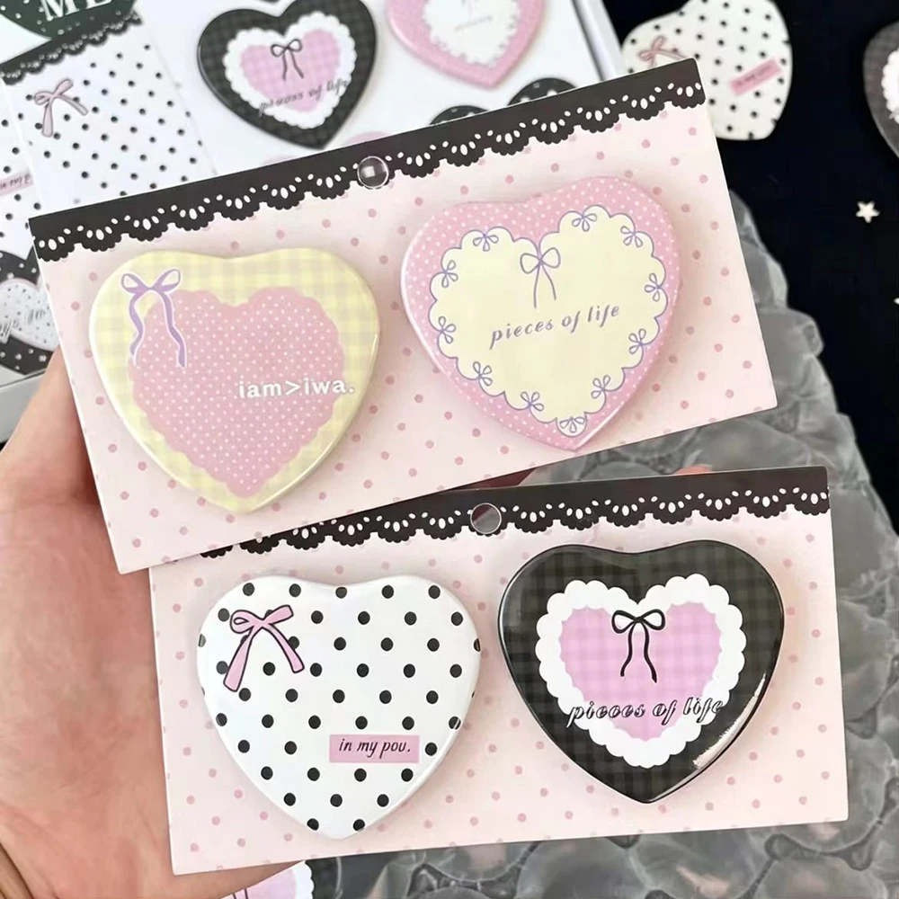 2 pieces of Sweetheart Flower Heart shaped 58mm Badge, Retro Lace Polka Dot Bow Brooch, Girl DIY Bag Accessories