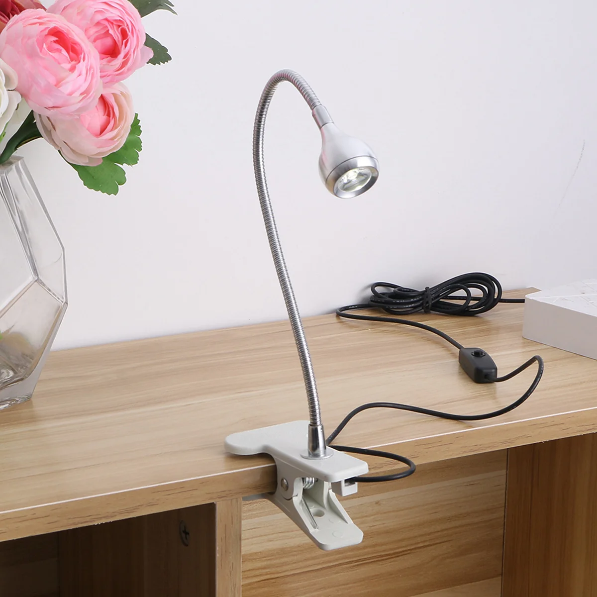 

Usb Clip-On Book Light 360° Flexible Neck Led Lamp For Bed Reading Eye Protection Silver Portable Night Light Clip Lamp
