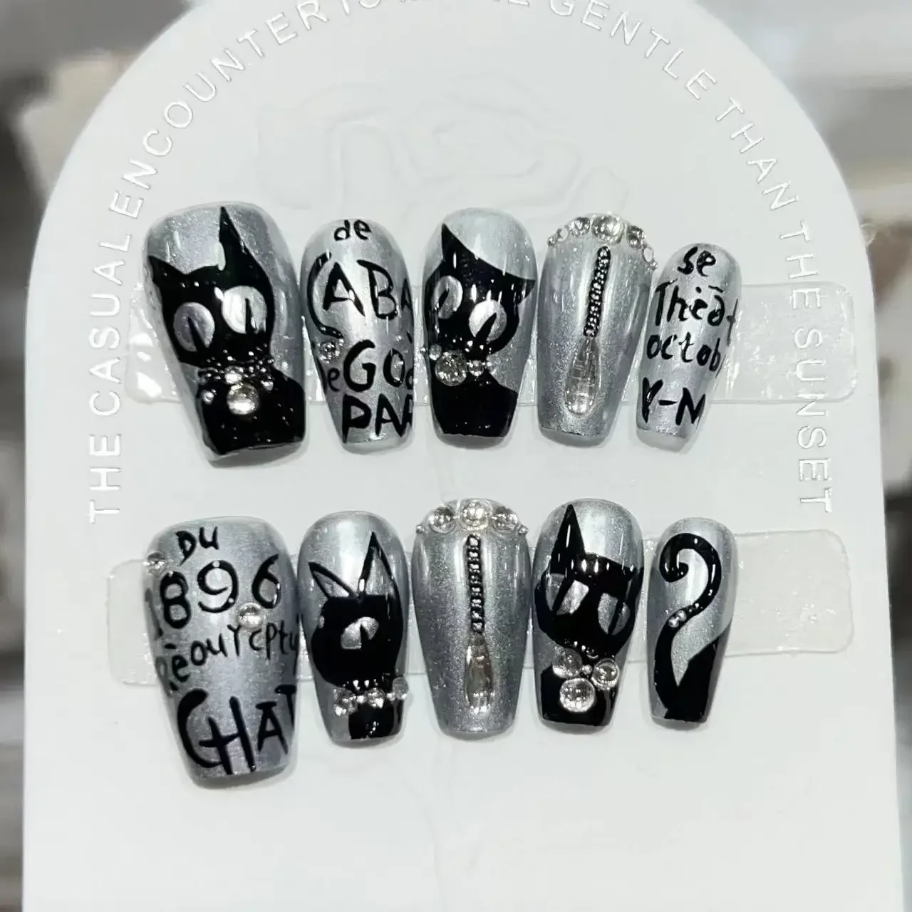 10 Pieces Gothic Diablo Press On Nails Handmade Silver Reflective Black Vertical Pupils Naughty Cat Fake Nail Patches Removable