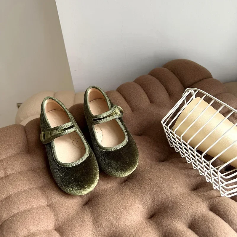 HoneyCherry New Girls Princess Shoes Sweet Velvet Wrapped Solid Colour Dance Shoes Baby Cloth Shoes