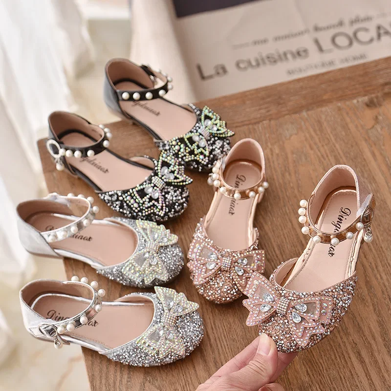 2024 Fashion Children Sandals Bow Rhinestone Girls Princess Leather Shoes Kids Summer Elegant Party Dance Sandals