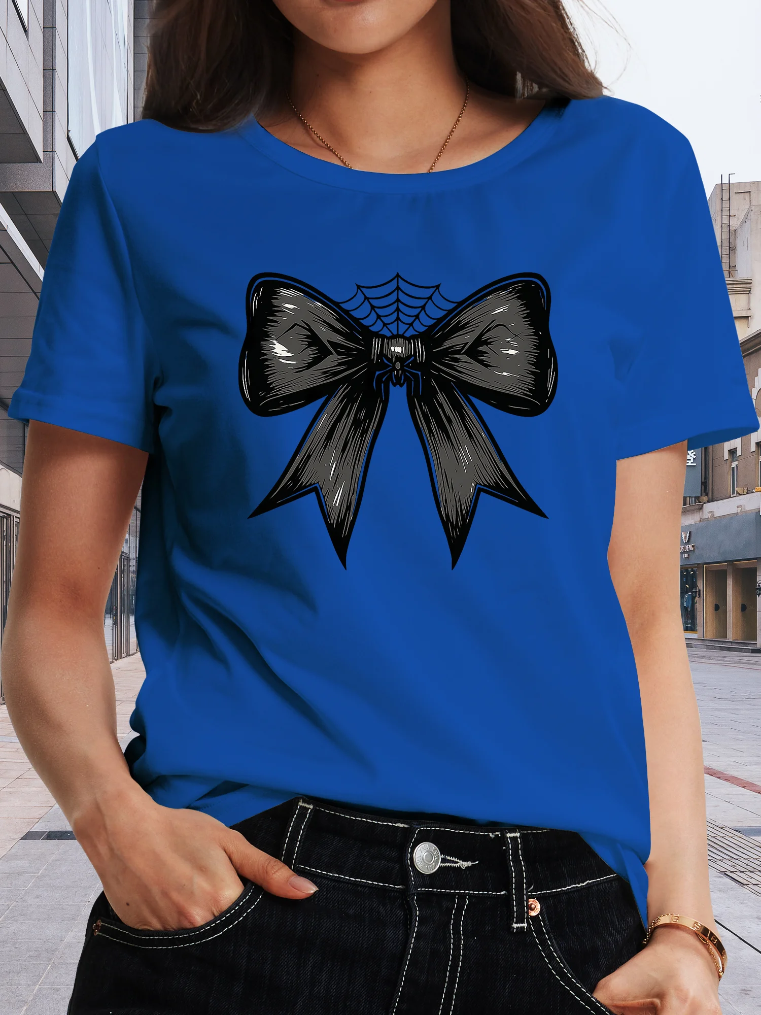 Women'S Spider Bow Halloween T-Shirt - Burgundy Spider Graphic Tee, Soft Stretchy Fabric for Halloween Party Outfits